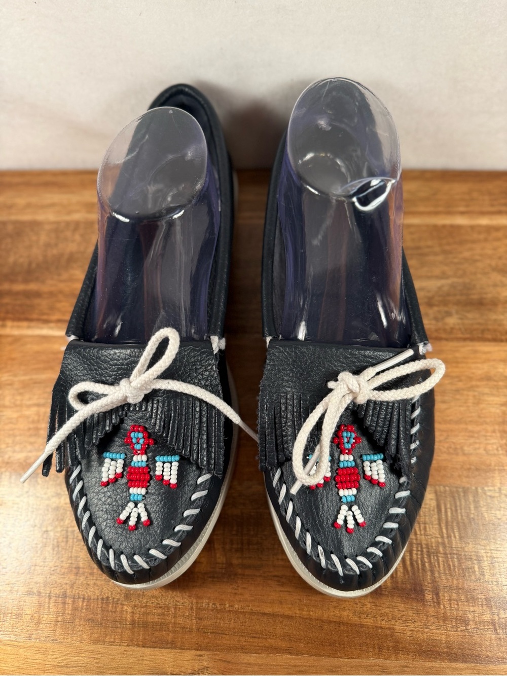 Minnetonka Smooth Leather Thunderbird Moccasins Navy Blue Size 11